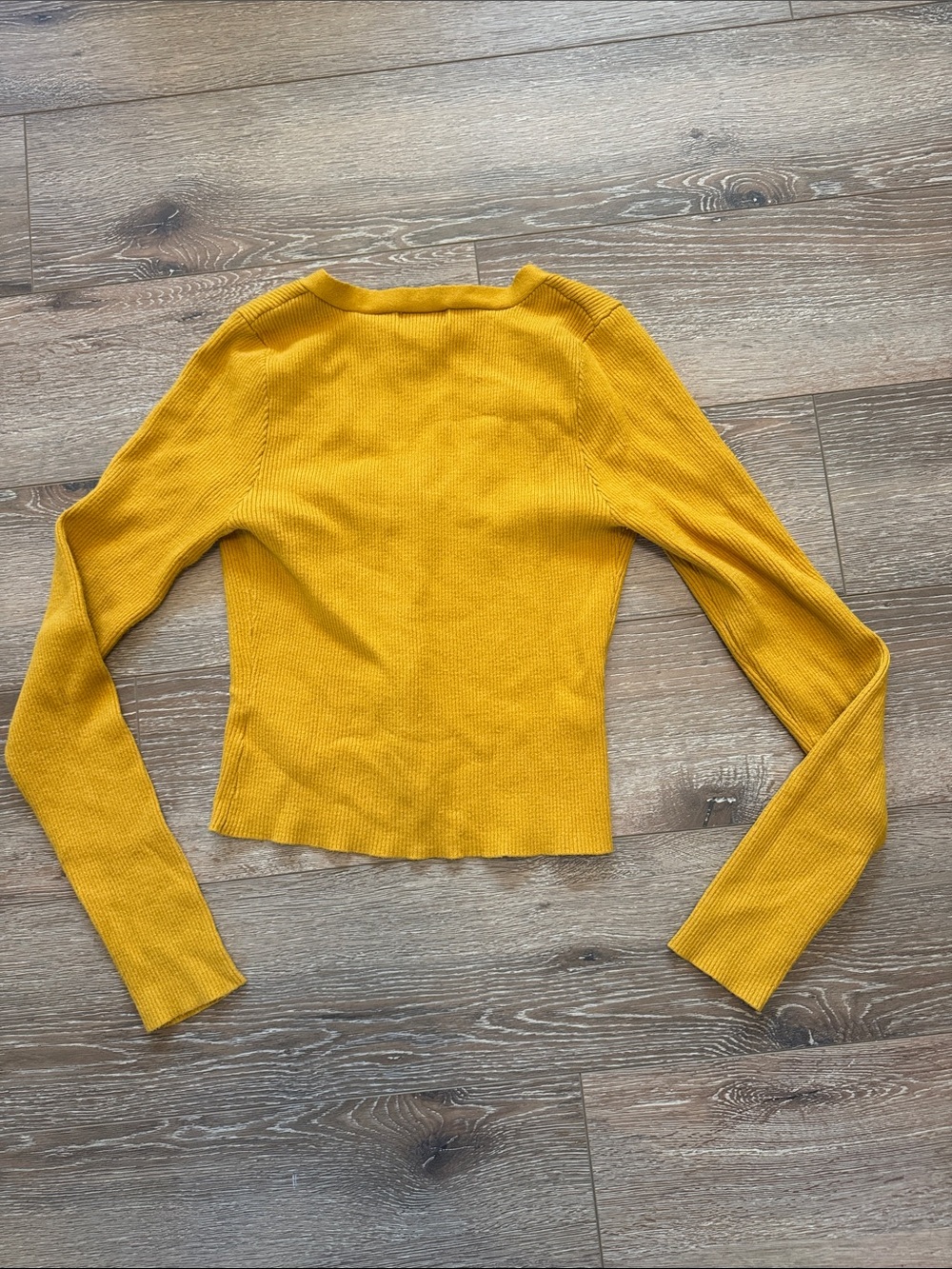 Ten Sixty Sherman Mustard Ribbed V-Neck Button Cardigan Size: Large - Picture 8 of 8